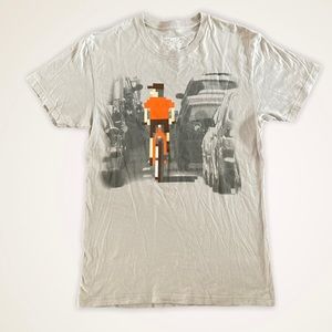 Clockwork Gears Pixalated Urban Cyclist Graphic T-Shirt Men’s Small